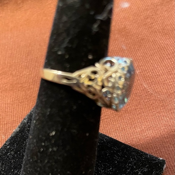 Natural blue topaz Sterling silver ring size 6 - Picture 4 of 4